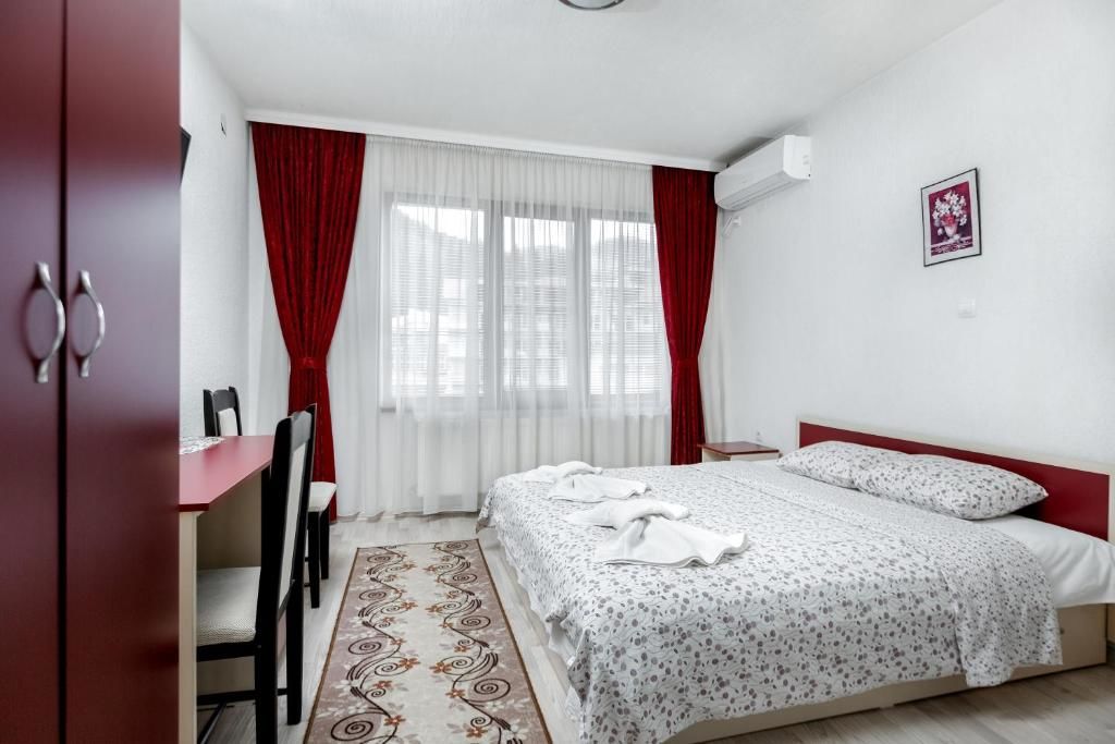 Отель Family Hotel Aleks Златоград-44